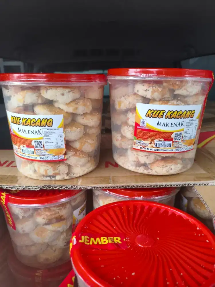 kue kering kue kacang