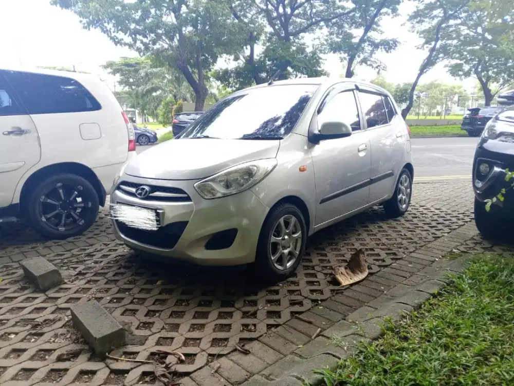 HYUNDAI i10 terawat pribadi