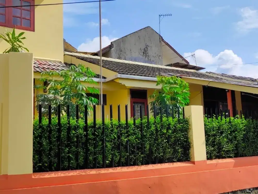 Rumah LT 203 Strategis 7 Menit ke RSIA Bunda Ciputat Siap Huni J-40260