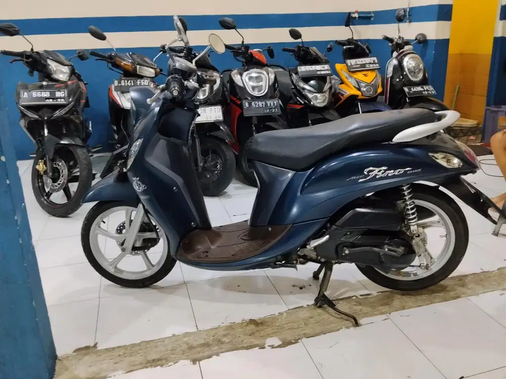 (B) yamaha fino grande 2017 siap pakai pajak hidup