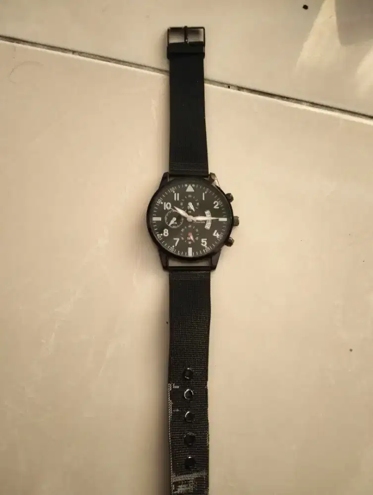 jam tangan arloji merek shaarms