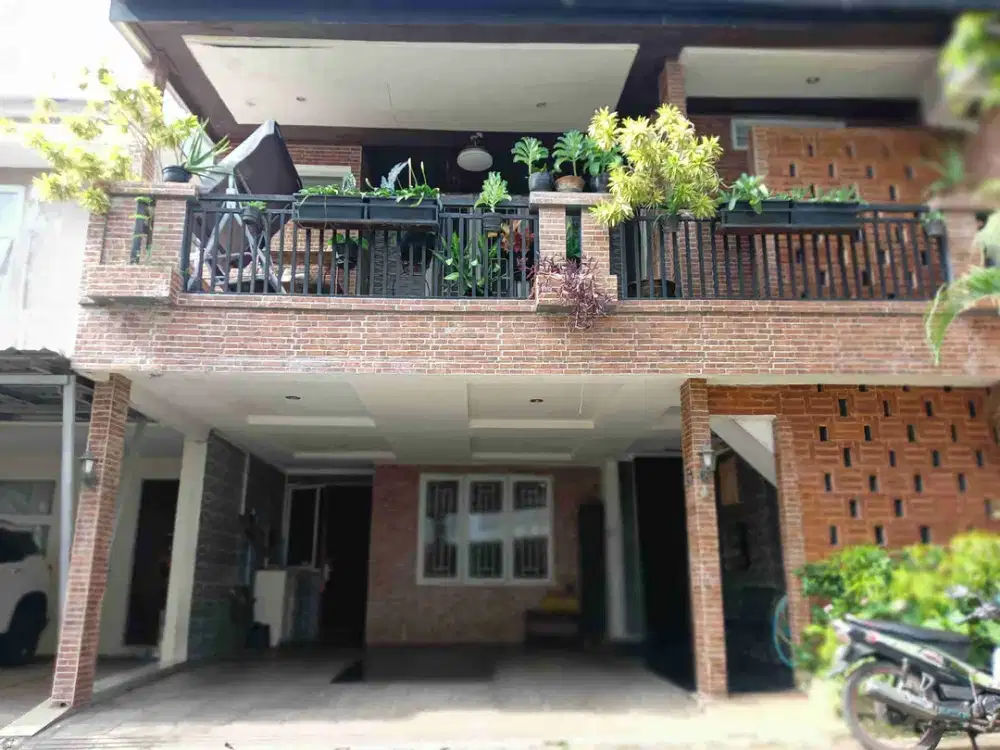 DIJUAL RUMAH CANTIK DALAM MINI CLUSTER DI PONDOK LABU JAKARTA SELATAN