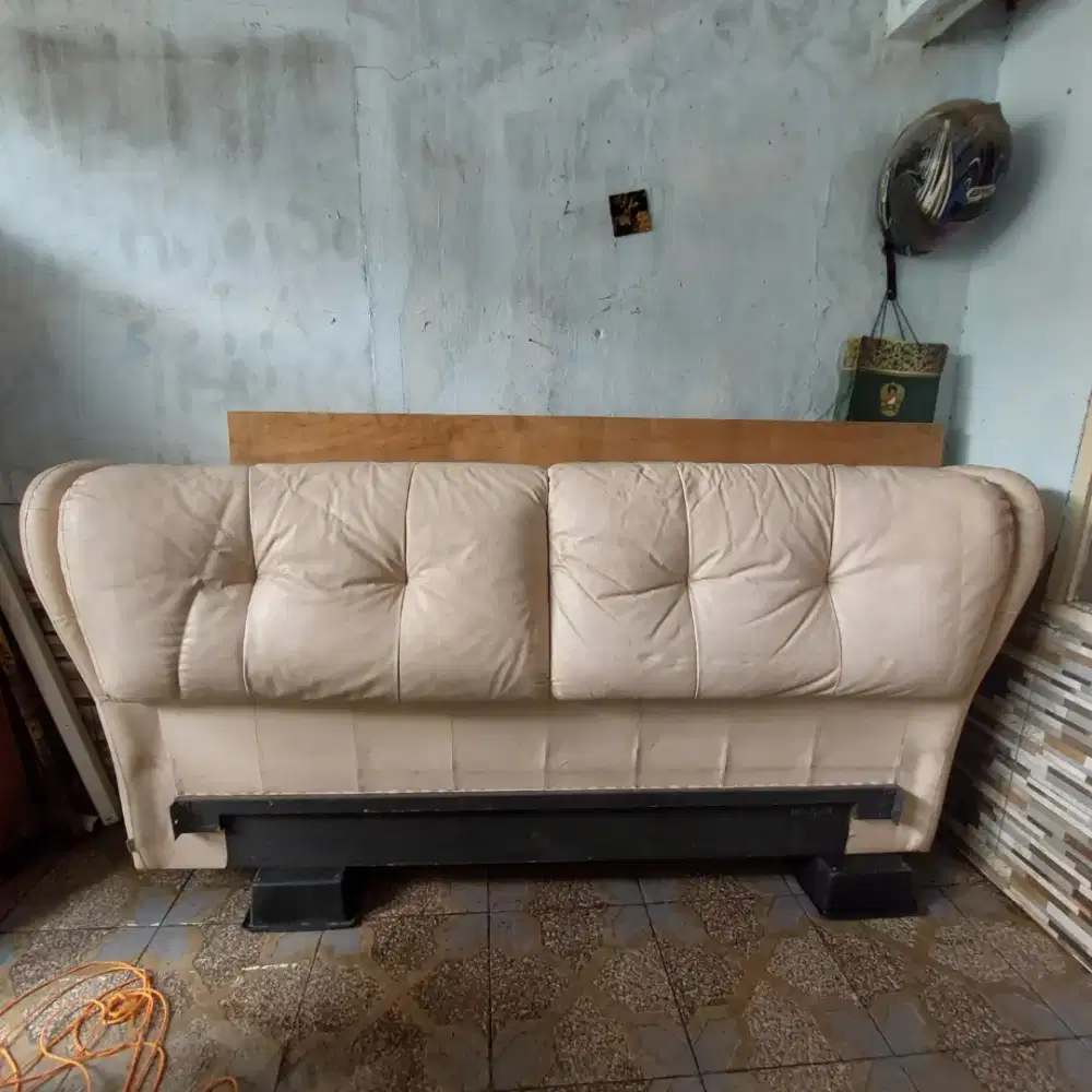 Headboard / Sandaran Kasur dan Dipan King Size