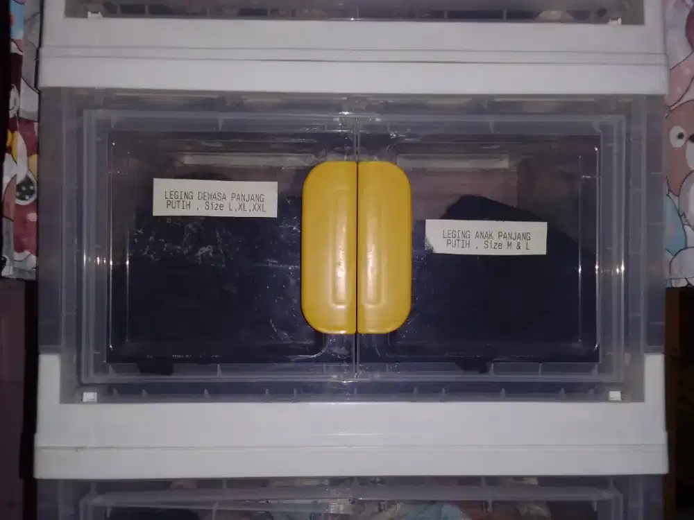 Lemari plastik bongkar pasang