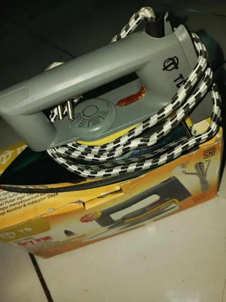 setrika baju sekali pakai