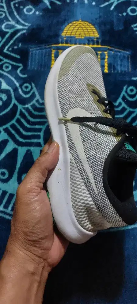 sepatu NIKE original