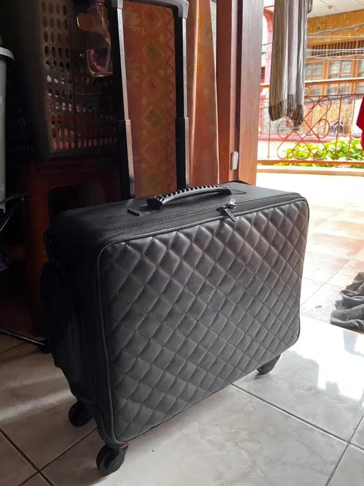 Koper makeup ukuran xxl