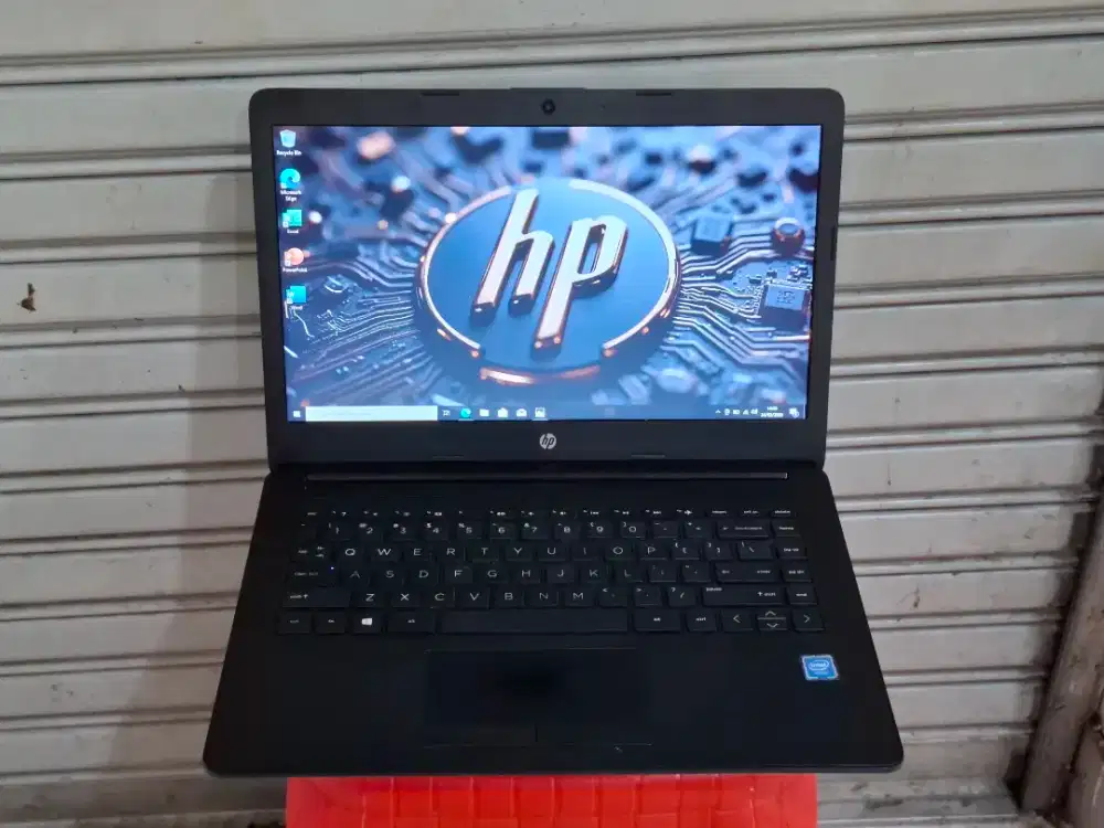 Laptop hp 14s-ck0132TU prosesor Intel Celeron N4000/Ram 4GB/HDD 1TB