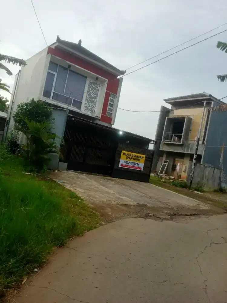 Rumah 2 lt dkt GOR Depok GDC