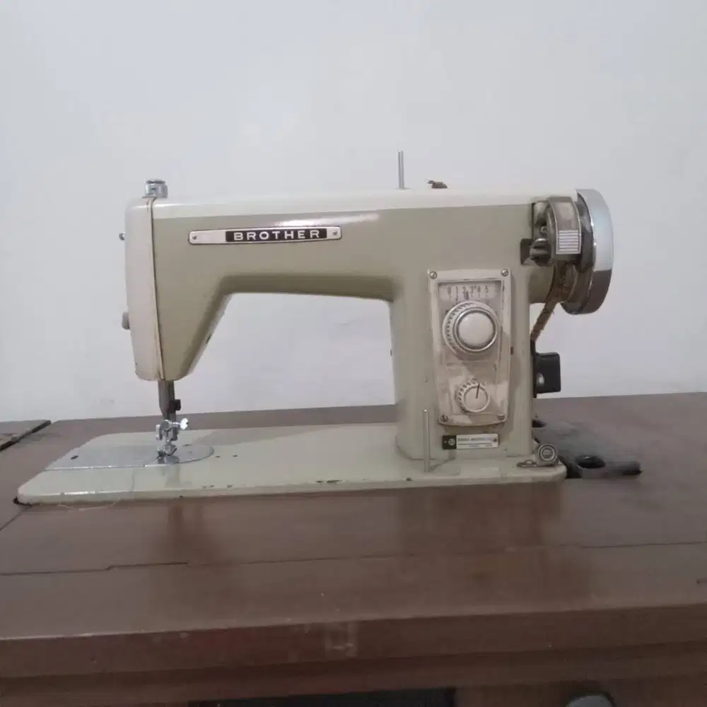 Mesin Jahit merk Brother