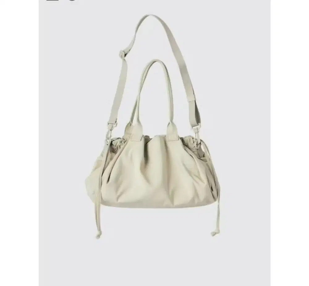 Tas UNIQLO ORI STORE