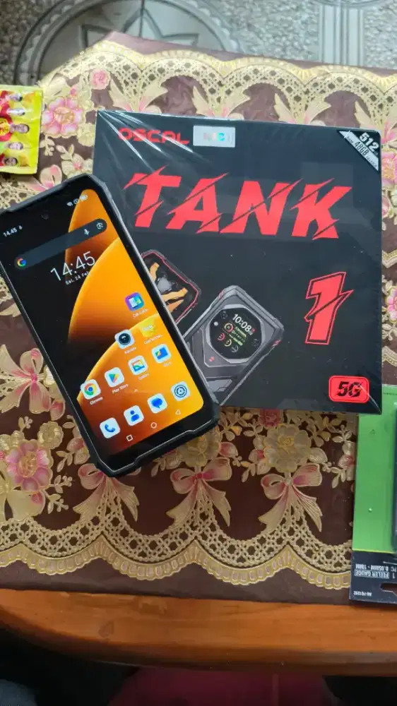 OSCAL TANK 1  ram 16/512 GB