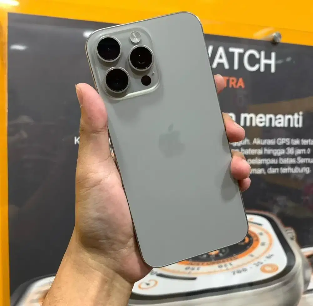 iPhone 15 Pro Max 512GB Garansi Ex iBox Natural Titanium Mulus