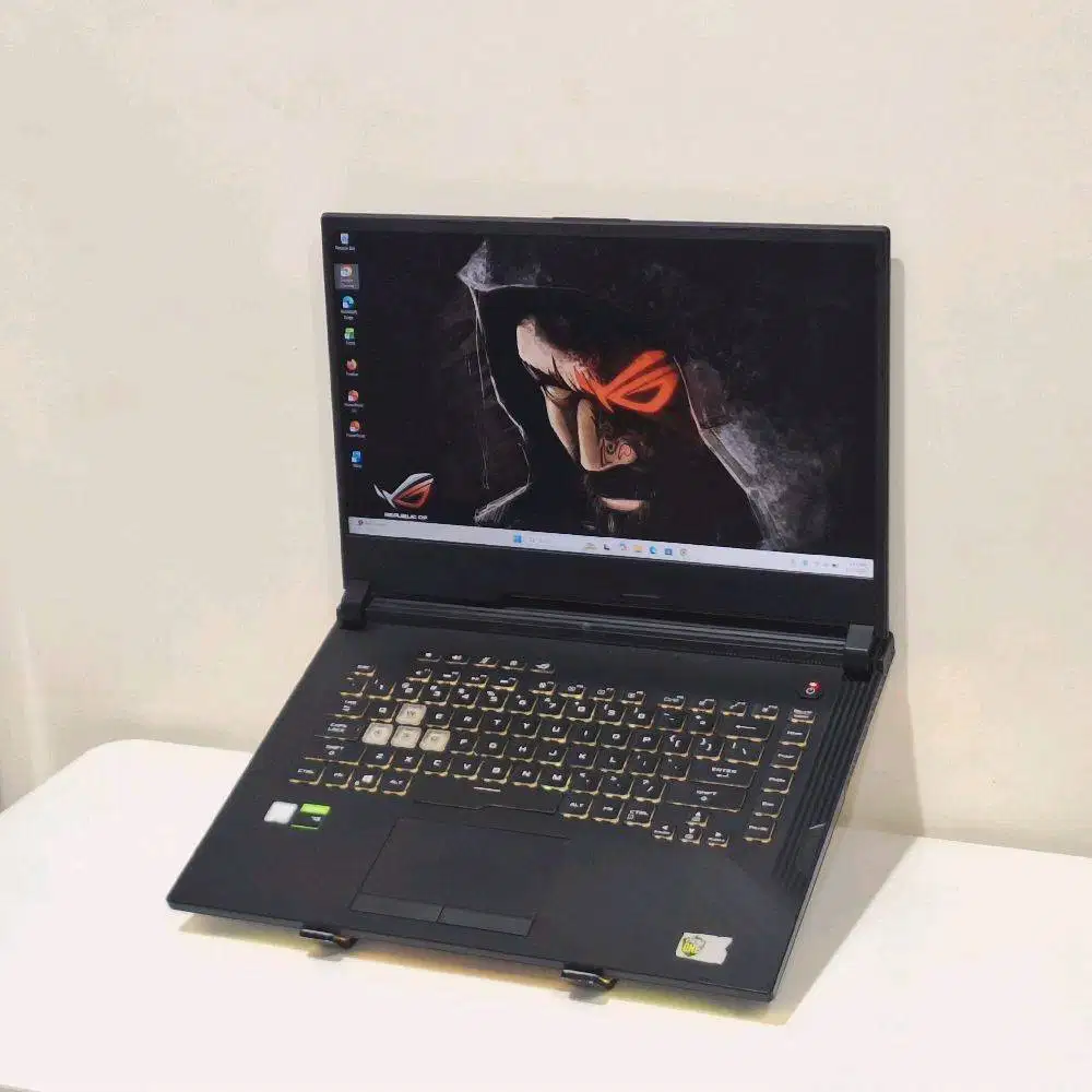 ASUS ROG STRIX III G531GD I5-9300H RAM 16GB SSD 512GB NVIDIA GTX 1050