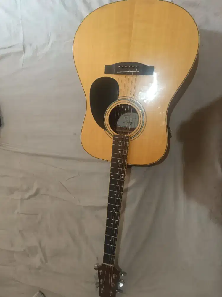 Di jual Cepat Gitar Akustik Elektrik Nego