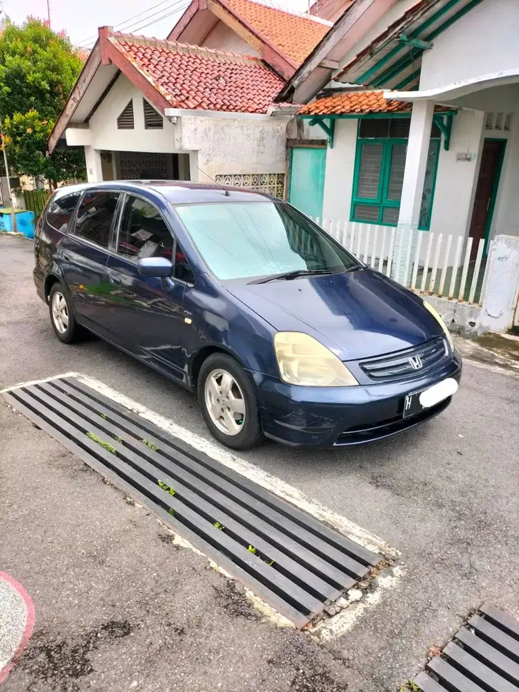 HONDA STREAM 2002 1.7 BENSIN - MT