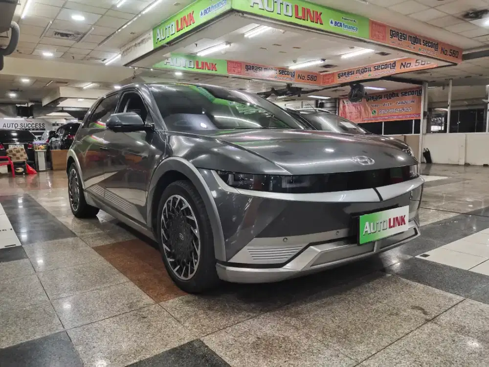 Ioniq 5 signature 2023 abu abu 2024 terawat lengkap