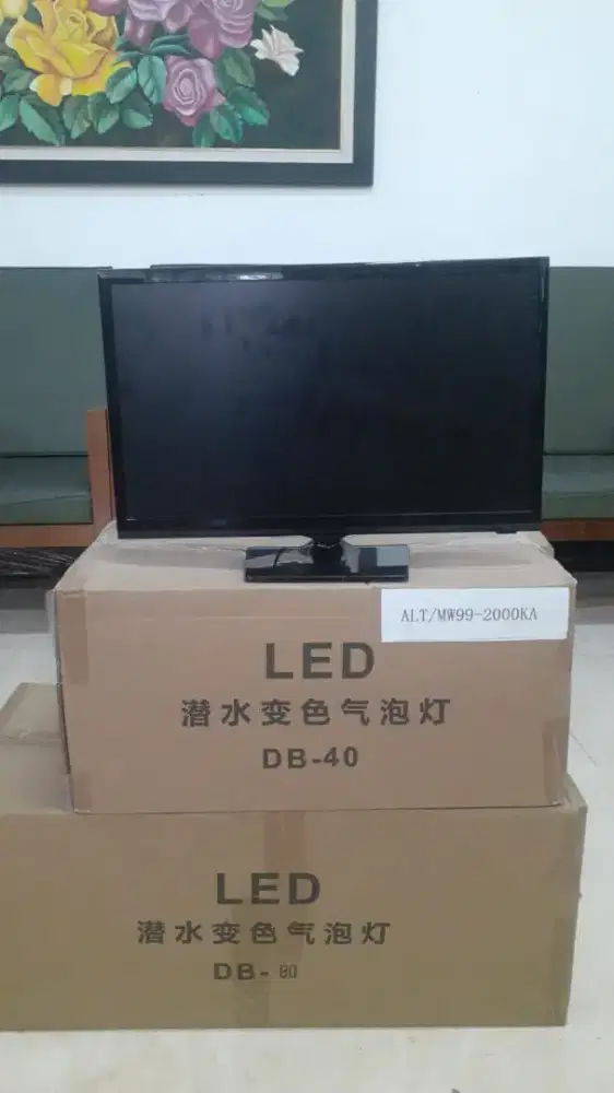 TV second LED (ada 2 tipe TOSHIBA DAN SAMSUNG)