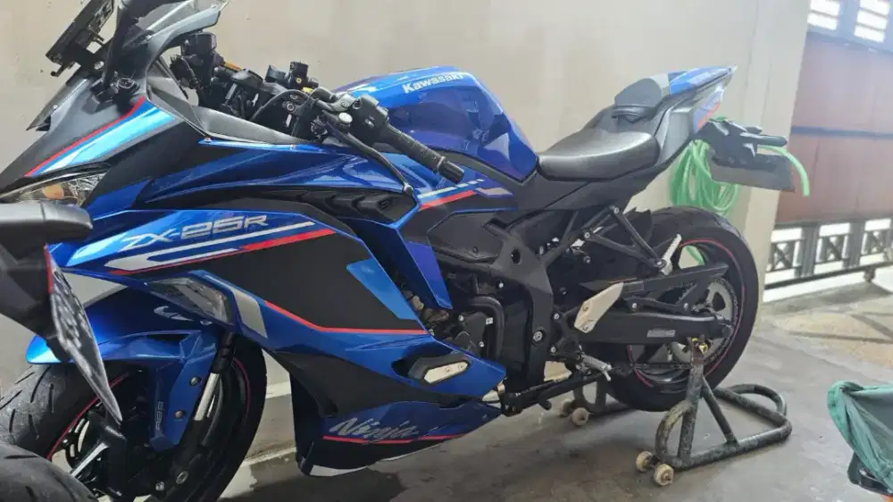 kawasaki zx25 plat B, odo low