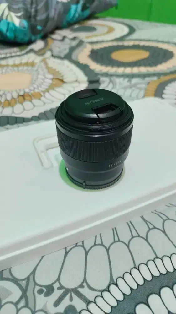 Lensa Sony Fe 50mm & Lensa kit Sony 24-70Mm