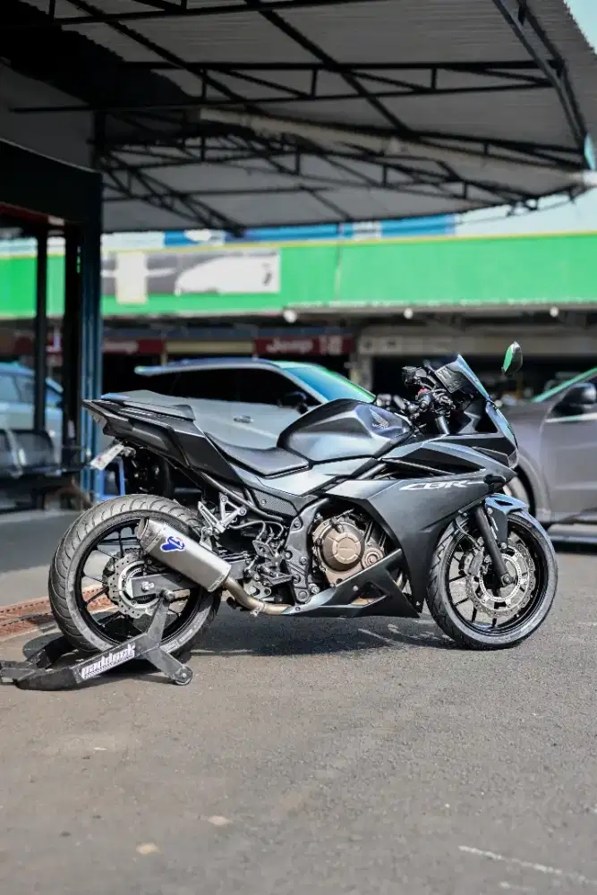 HONDA CBR500 2017 ABS FULL PAPER 
‎