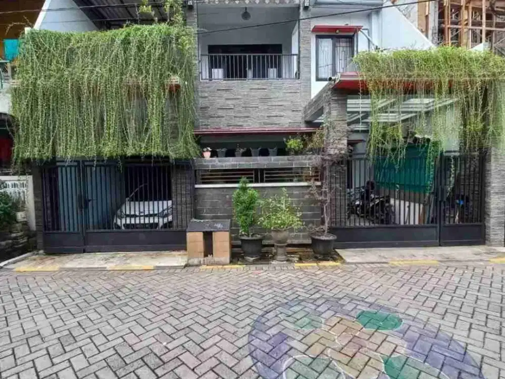 SEMAMPIR TENGAH Selangkah MERR‼️Rumah 2 Lantai 9 Kamar Cocok Untuk Kost