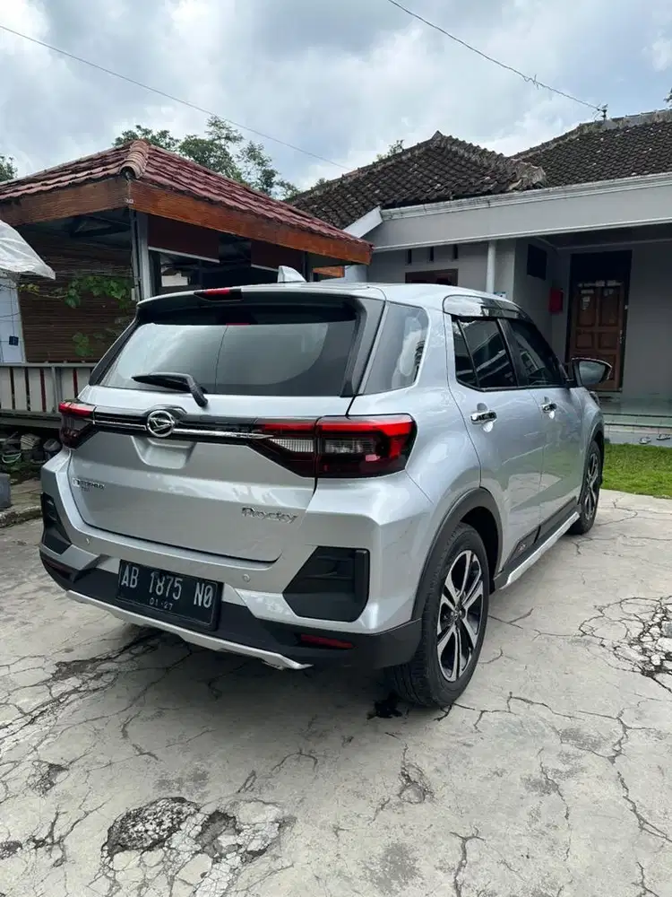 ROCKY R 1.0 TURBO ADS 2022/21 asli ab istimewa