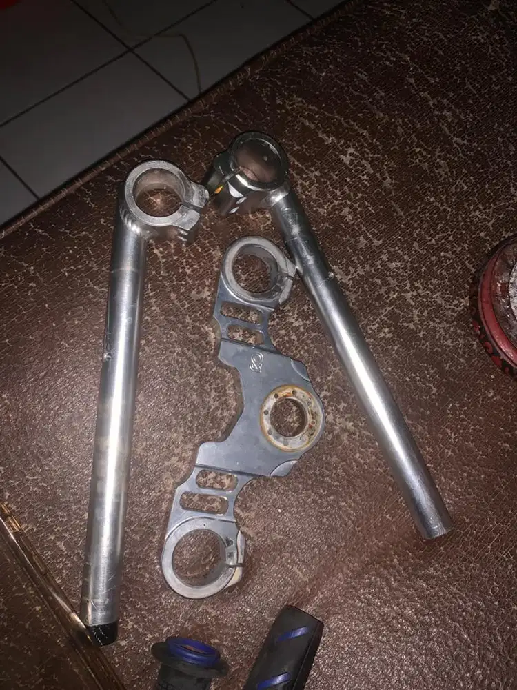 Triple Clamp+Stang Bpro CBR 150