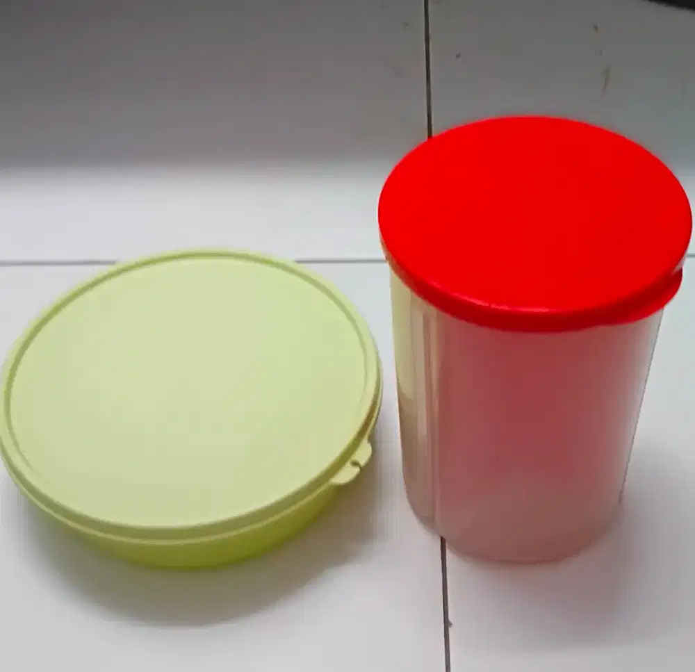 dijual tupperware 2 item