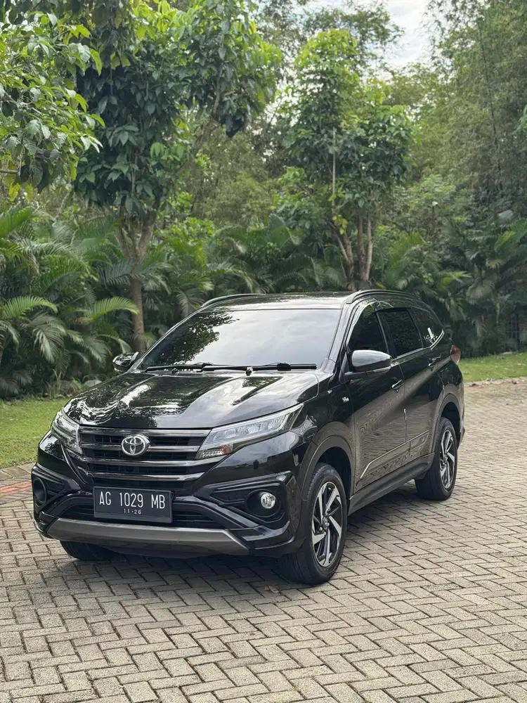 Toyota Rush GR Sport 2021 AT