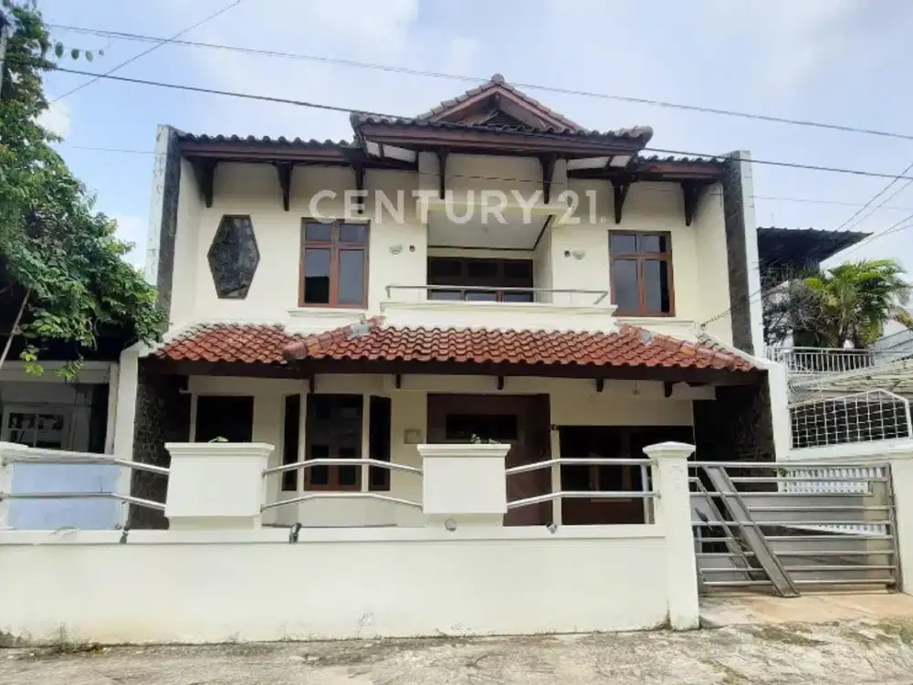 Rumah Dekat PIM Arah Timur Di Pondok Indah
