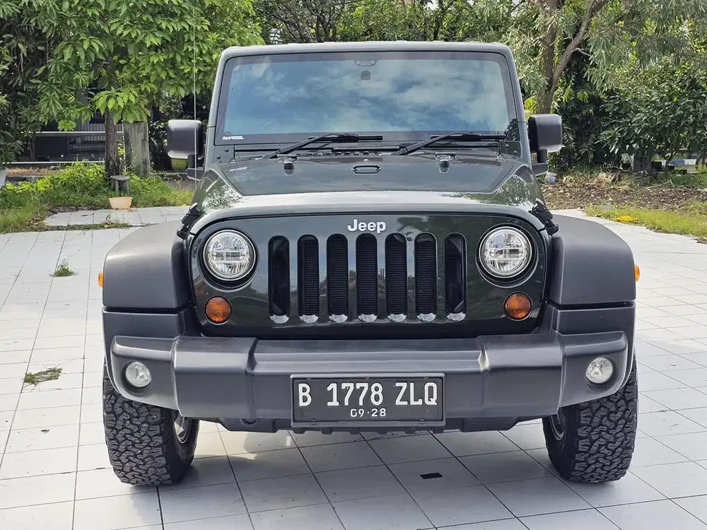 JEEP JK SPORT 3.8 Bensin Matic 2011
