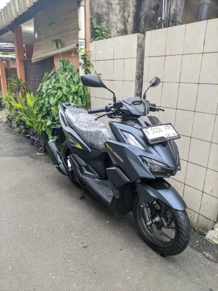 Bissmillah dijual motor Honda Vario 160cc SE 2025
