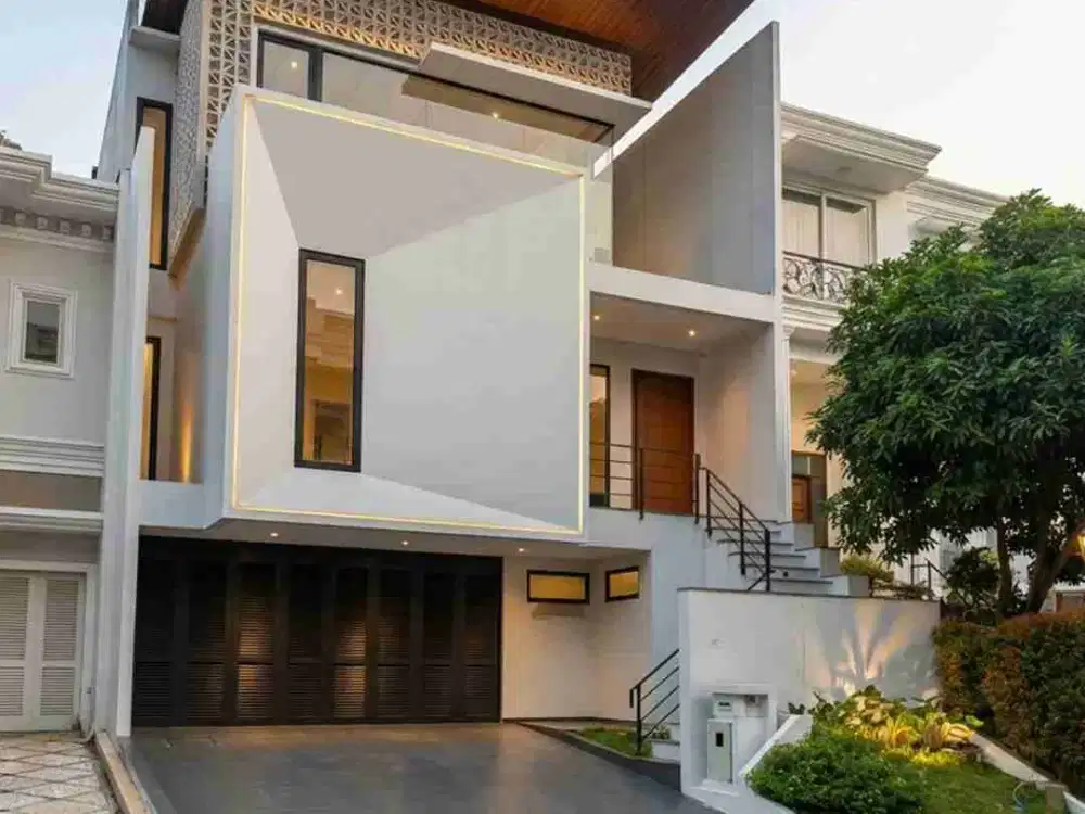Rumah Brand New Gaya modern cakep siap huni.