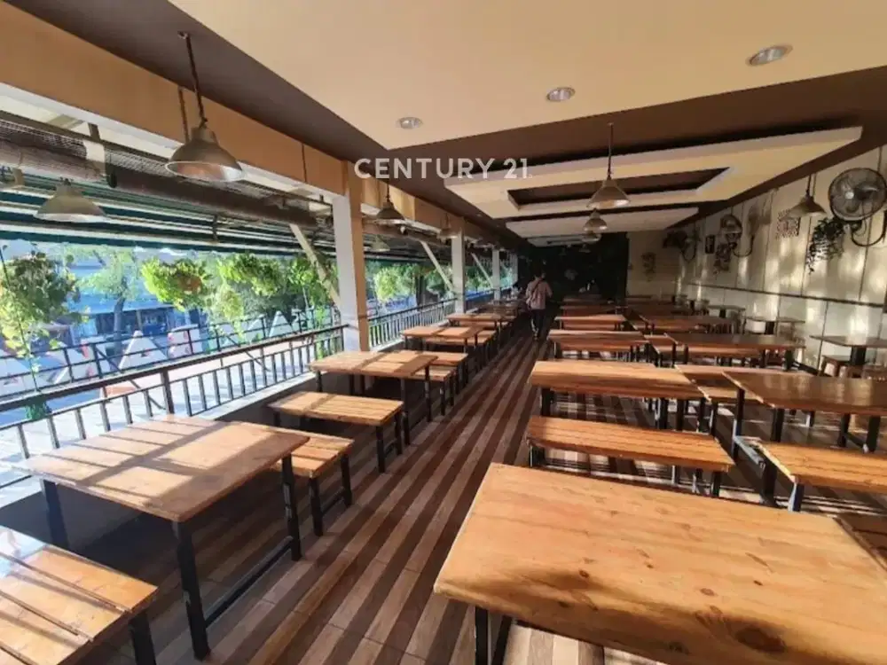 Disewa Ex Cafe  & Restoran 2 Lantai Di Pusat Kuliner Rawamangun