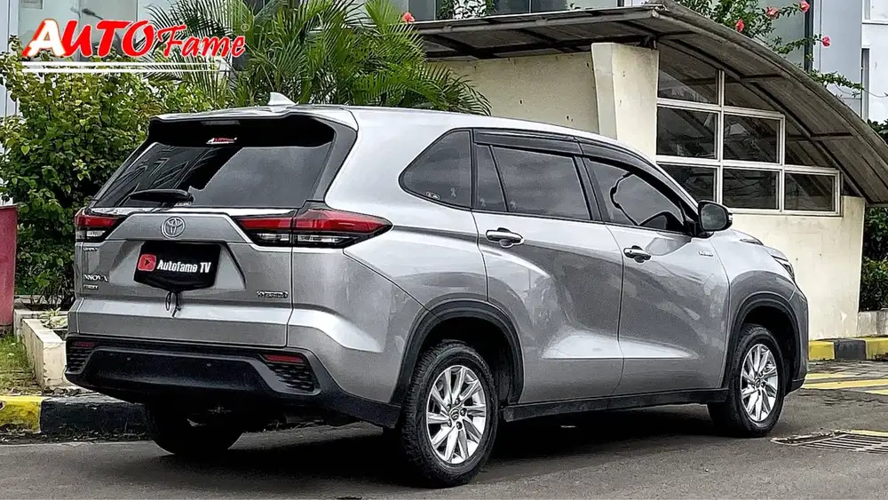 Toyota Innova Zenix 2.0 G Hybrid CVT AT NIK 2024