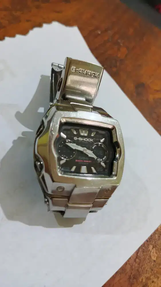 G shock burhan g011d