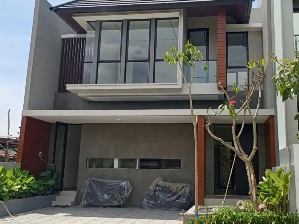 Dijual Rumah Baru Modern, Strategis Dekat G-Walk, Citraland, Sby