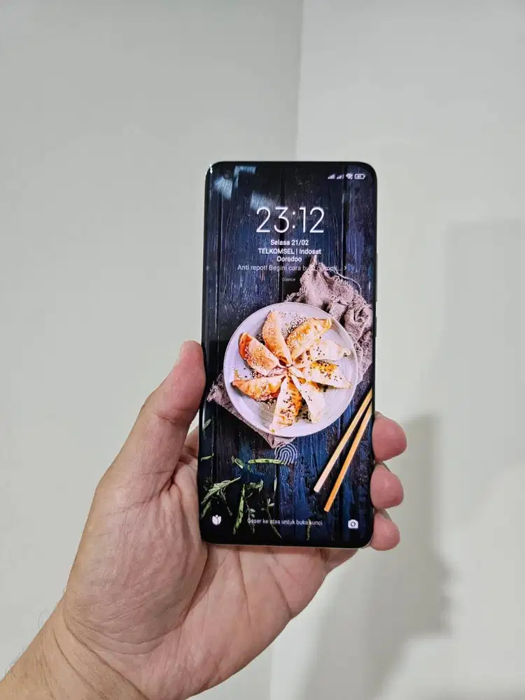 Xiaomi Mi 11 Ultra 5G Ex Resmi 12/256 Ceramic Black Perfect