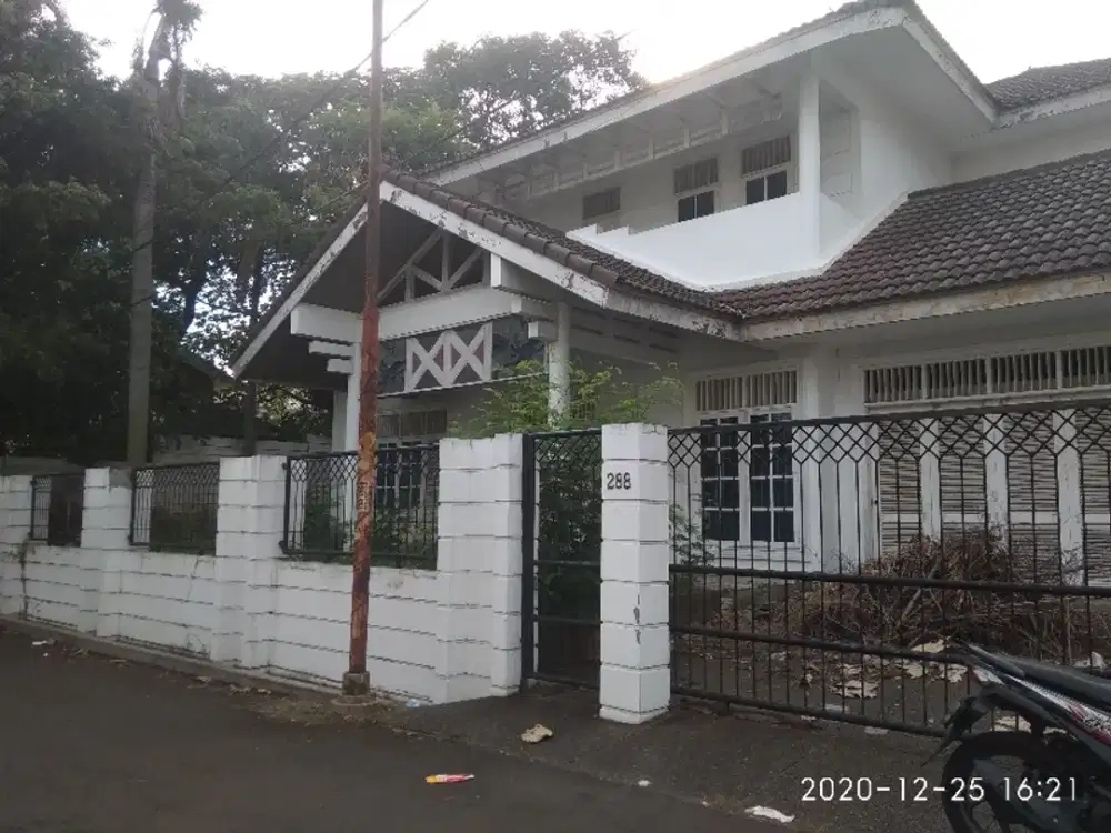 Rumah Deplu Adam Malik Ciledug Tengerang