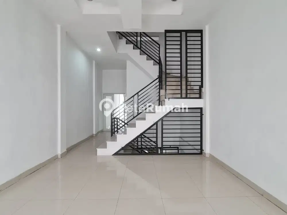 DIJUAL RUMAH JALAN TRITURA KOMPLEK TRITURA MAS | DAERAH AMPLAS (Elbert & Hendy)