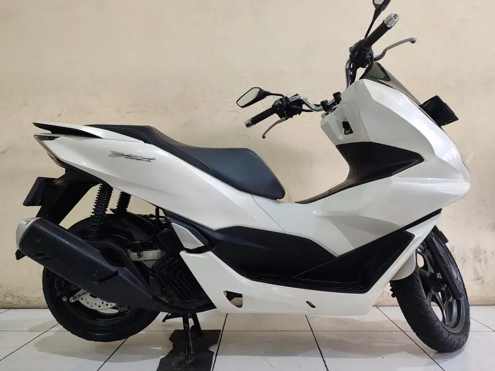 PCX 160 CBS 2022 istimewa mulus terawat siap pakai...