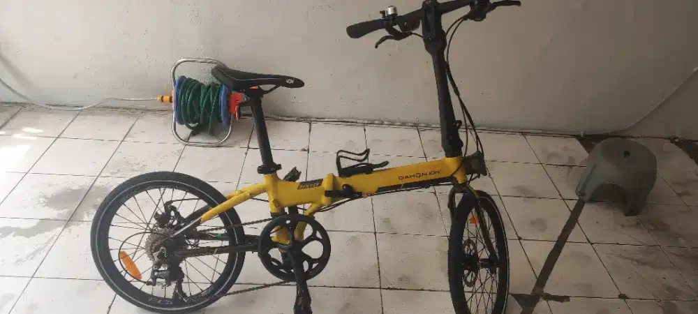 Sepeda lipat dahon