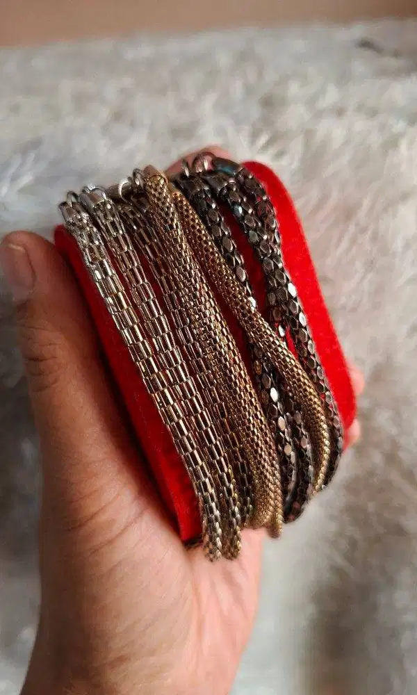 Gelang Multi-Strand Statement Bracelet - Kombinasi Gold, Silver, & Gun