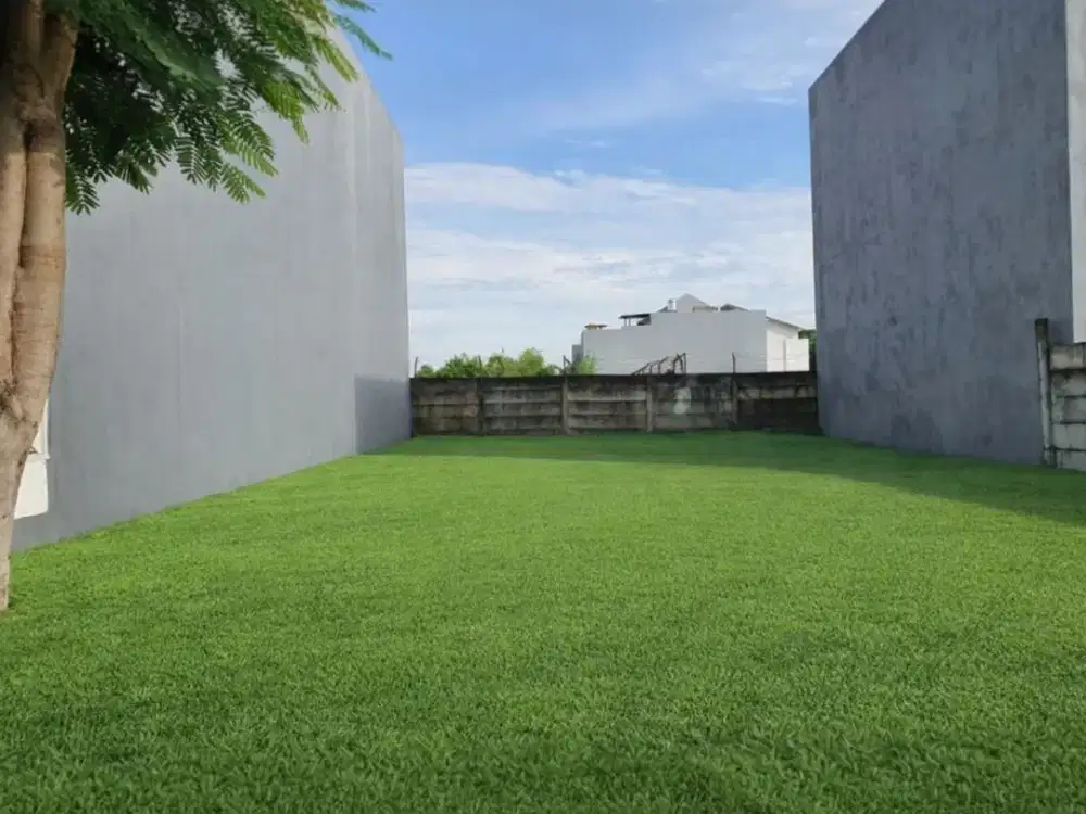 Kavling Bahama, Palm Beach, Pakuwon City  STRATEGIS, LANGKA, row 3 mobil