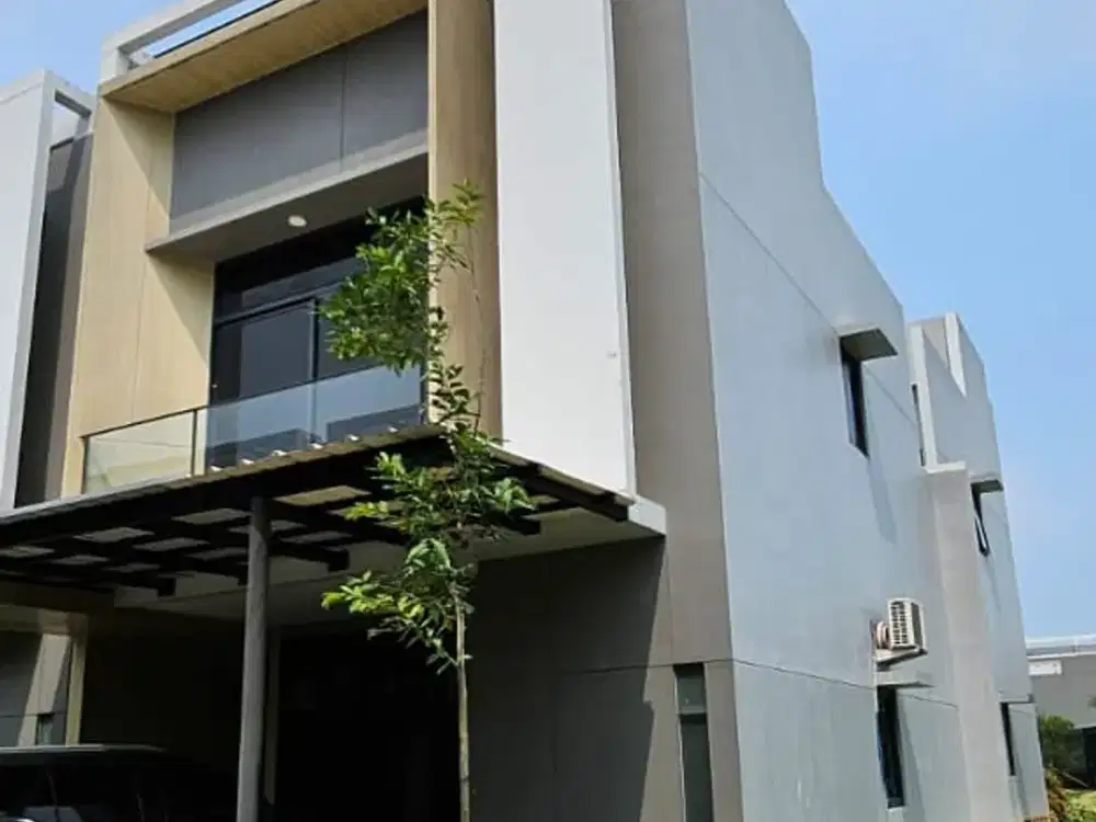 Rumah Lebar 8, Hoek - Chava, Tanakayu, BSD City, Tangerang Selatan