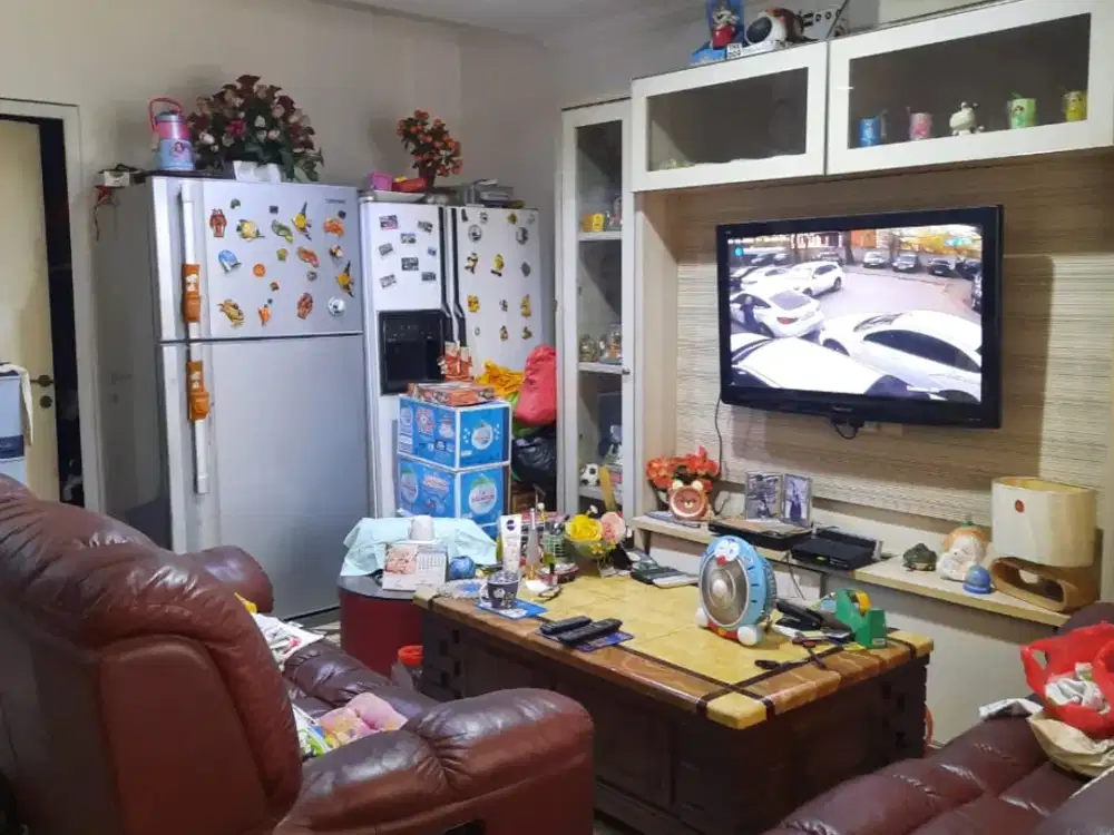 DIJUAL RUMAH 2 LANTAI FULL BANGUNAN DI GOLDEN PALM CITRA 5 JAKARTA