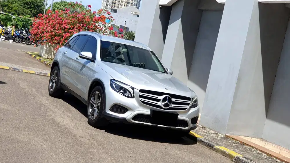 [ LOW KM ] Mercedes Benz Mercy GLC250 GLC 250 Exclusive 2017/2018
