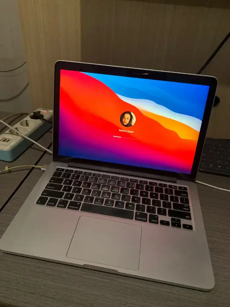 Jual Macbook pro retina display 2015 siap pakai