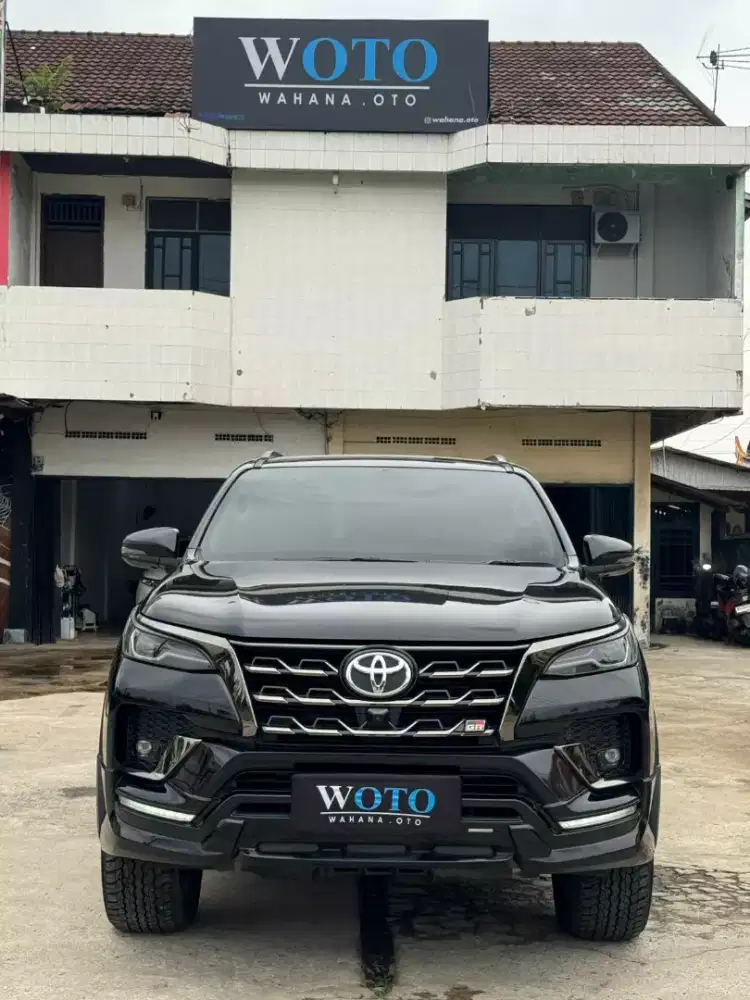 [ KM 50rb ] Toyota Fortuner VRZ 2.8 GR AT Diesel 2022